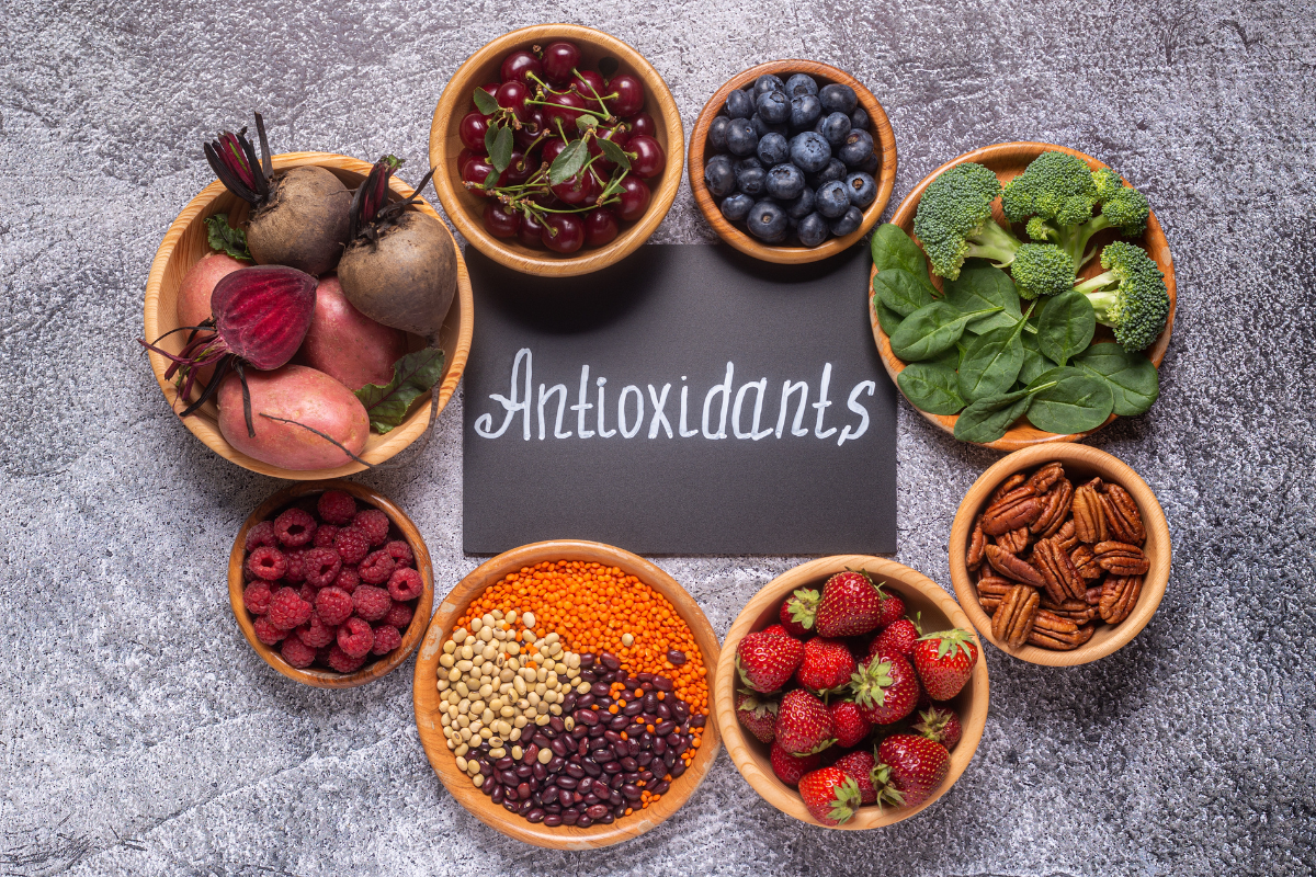 antioxidant foods separated in bowls