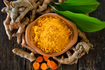 turmeric powder and ginger roots for gout
